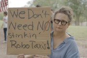名字测算特斯拉在得州奥斯汀遭遇抗议活动：反对马斯克Robotaxi计划